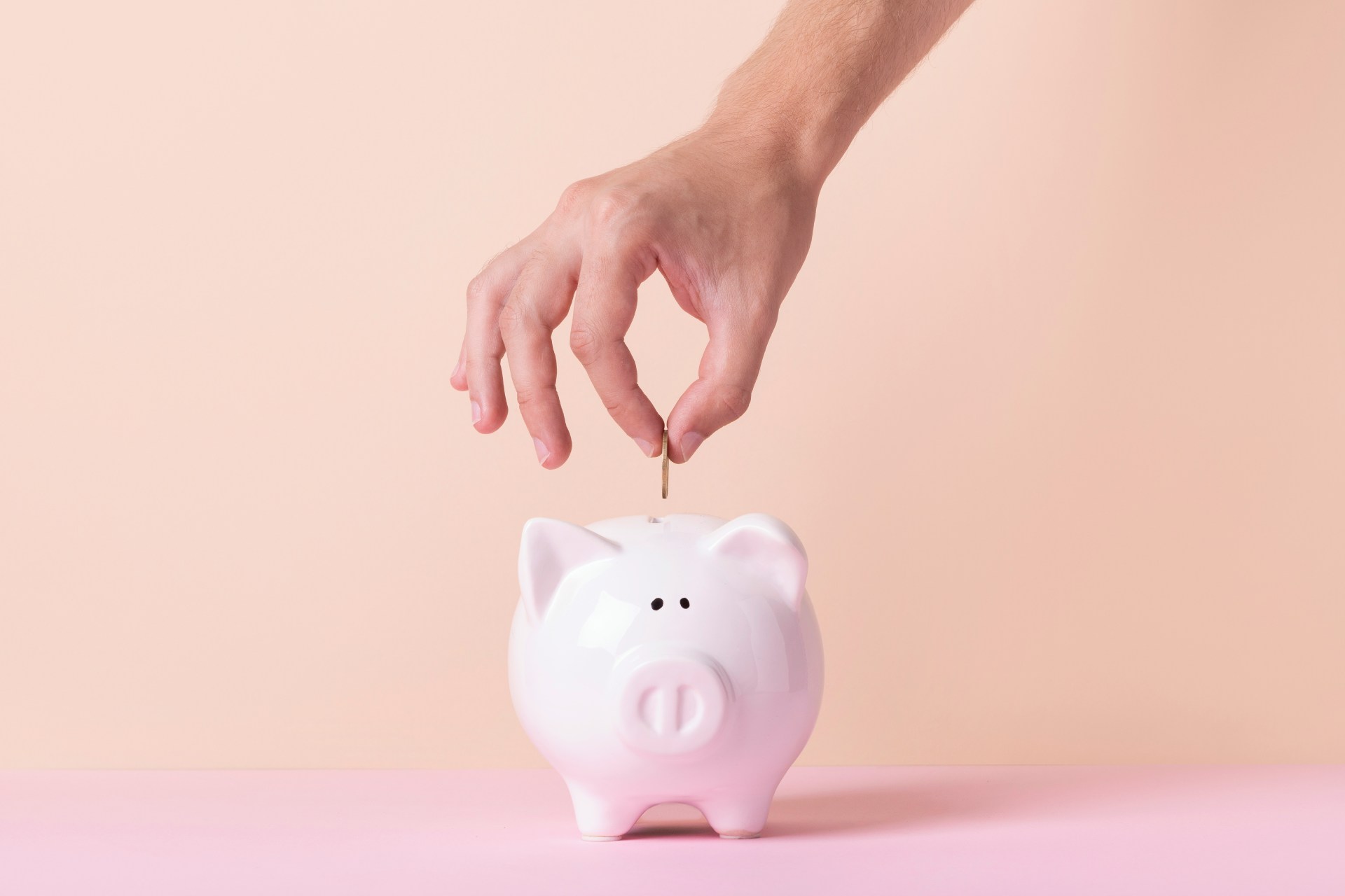 Livret A vs assurance vie : pourquoi votre épargne dort quand elle pourrait travailler
